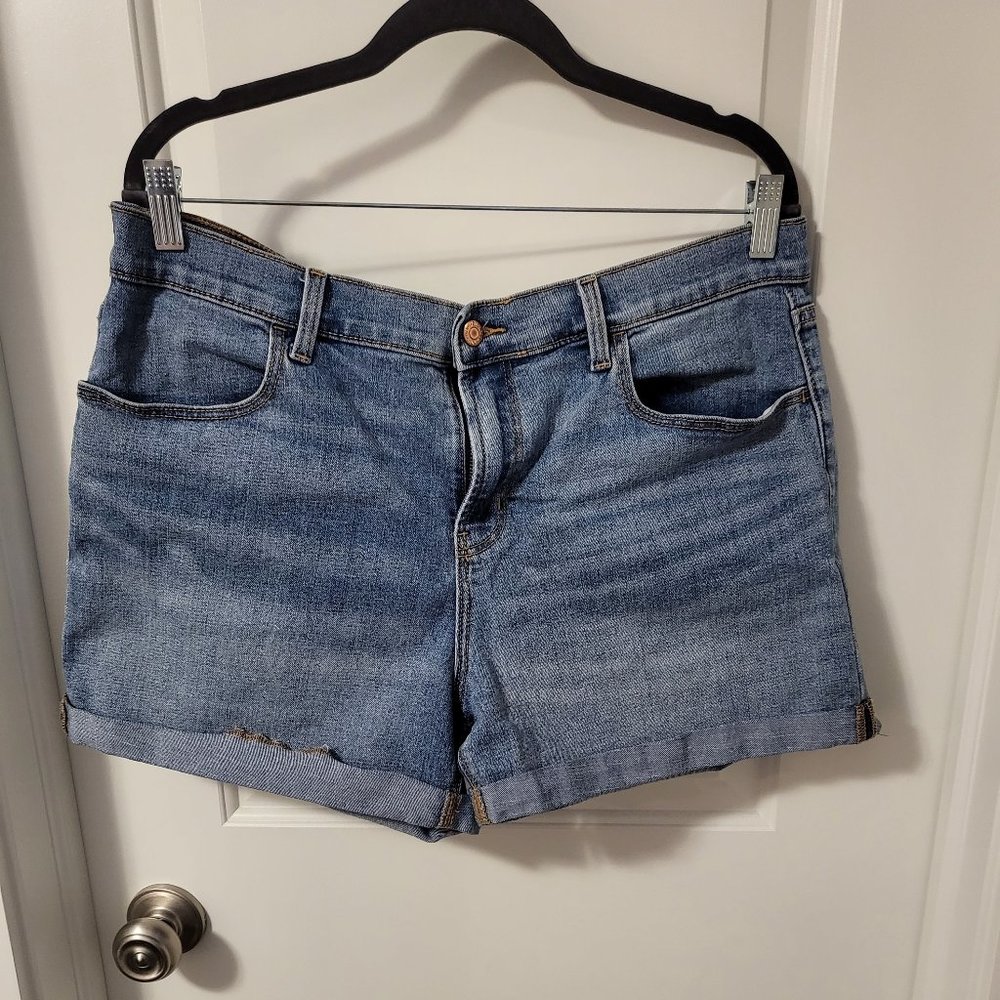 *Free add-on with purchase* Old Navy Jean Shorts